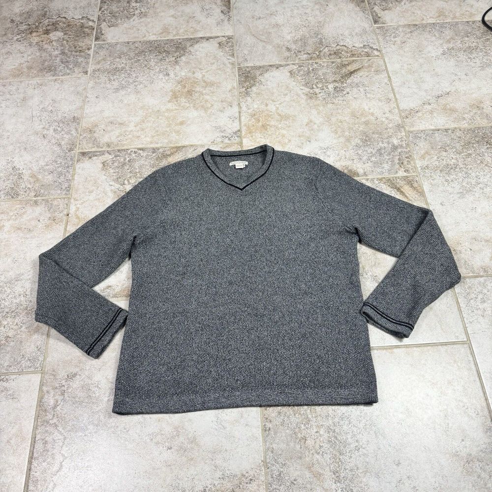 Carbon 2 Cobalt  Sweater Men Medium Gray V-Neck Tight Knit Preppy Classic